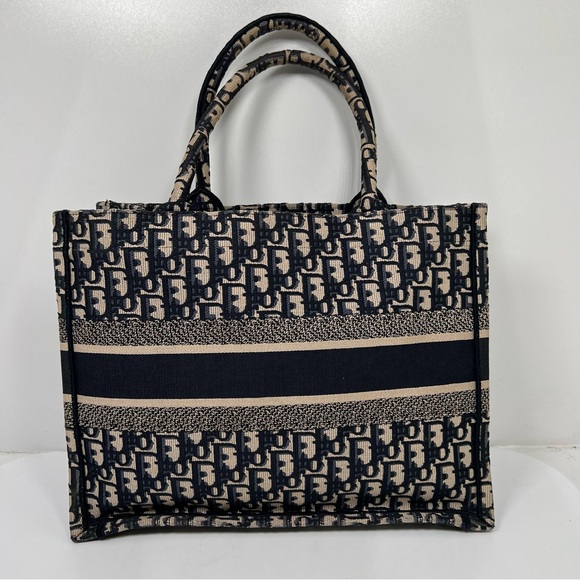 Dior Womens Medium Dior Book Tote Bag Oblique Motif Cotton Ercu/Blue Pre-Owned - Picture 3 of 15